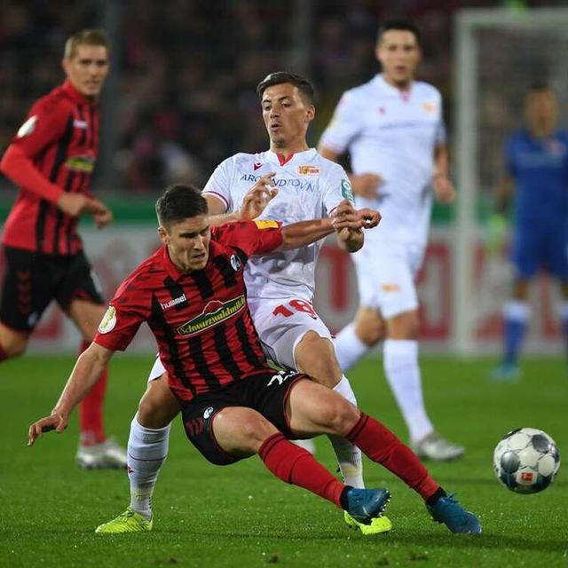  德甲黑马弗赖堡爆冷击败传统强队引发热议  