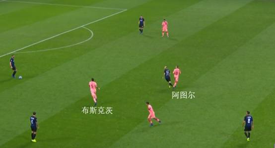  瓦尔日米内茨定位球配合精妙打破僵持局面